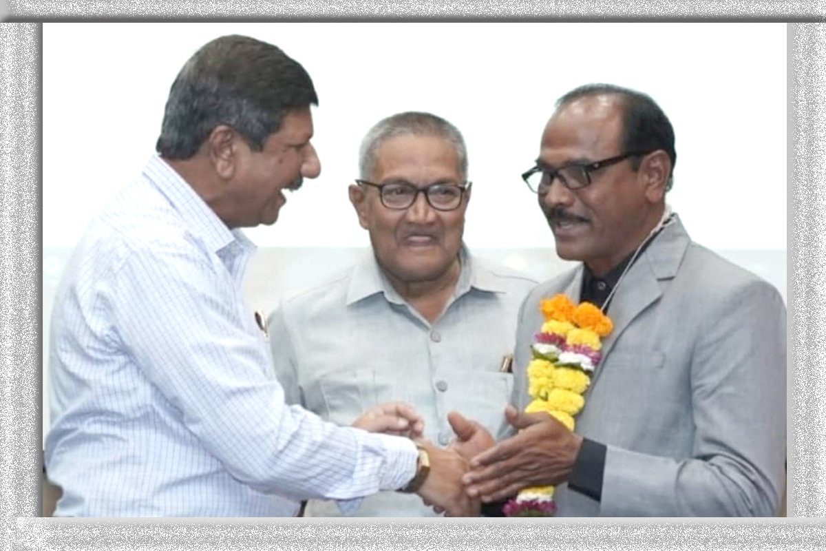 ఇంటర్నేషనల్ సోషల్ వర్కర్ డా. షేక్ చంద్ పాషా TPCC పదవికి రాజీనామా చేసిన తర్వాత కూడా NRI సంక్షేమం, రాజ్యాంగ విలువలు మరియు భారత యువత పట్ల తన కట్టుబాటును పునరుద్ఘాటించారు